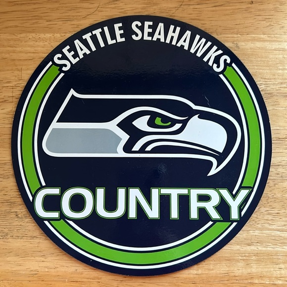 Seattle Seahawks Magnetic Disc - Picture 1 of 2